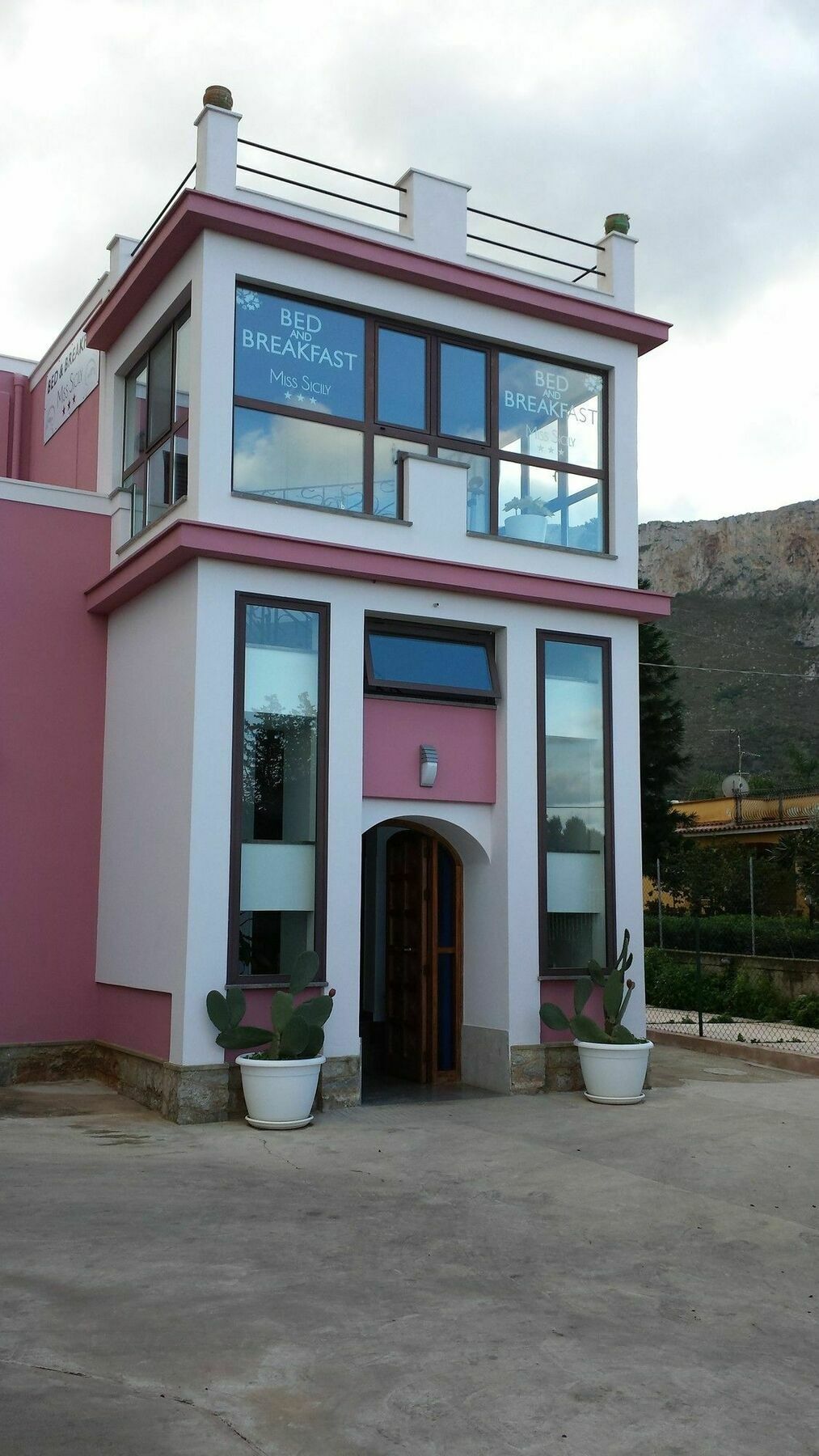 Miss Sicily B&B Terrasini Zewnętrze zdjęcie